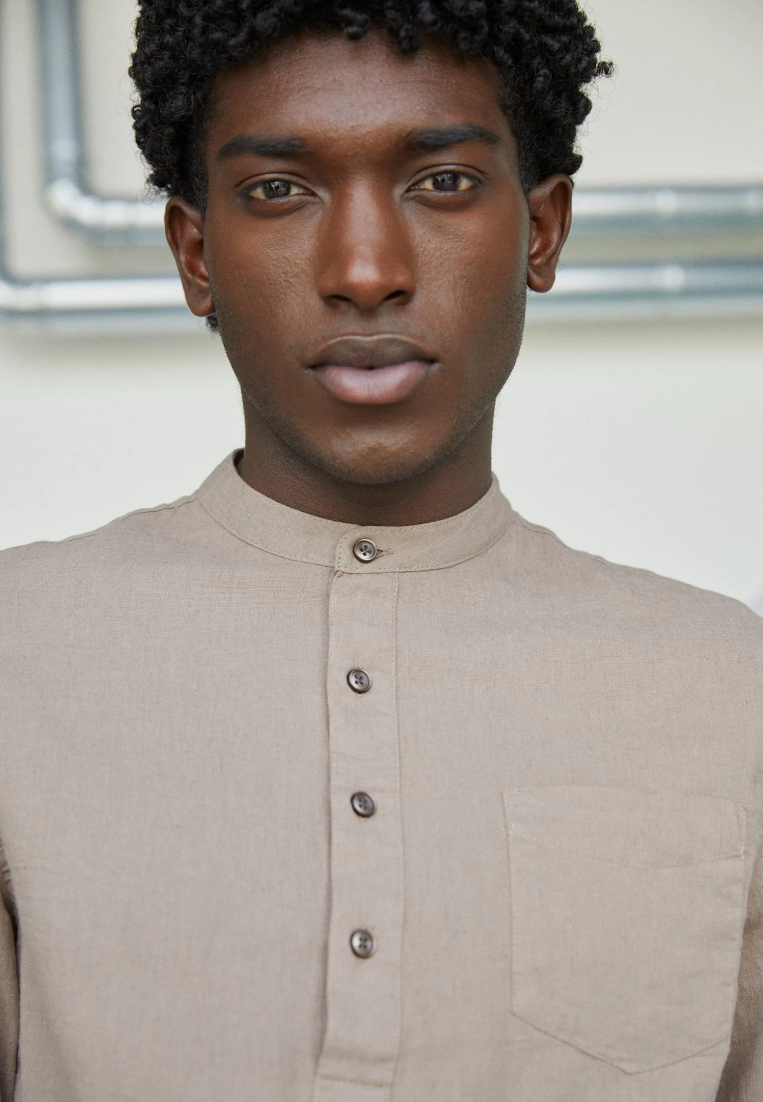 Pier One CamiciaTaupe Uomo Camicie PI922DA24-B11 - immagine 3