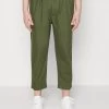 Pier One Pantaloni - Olive