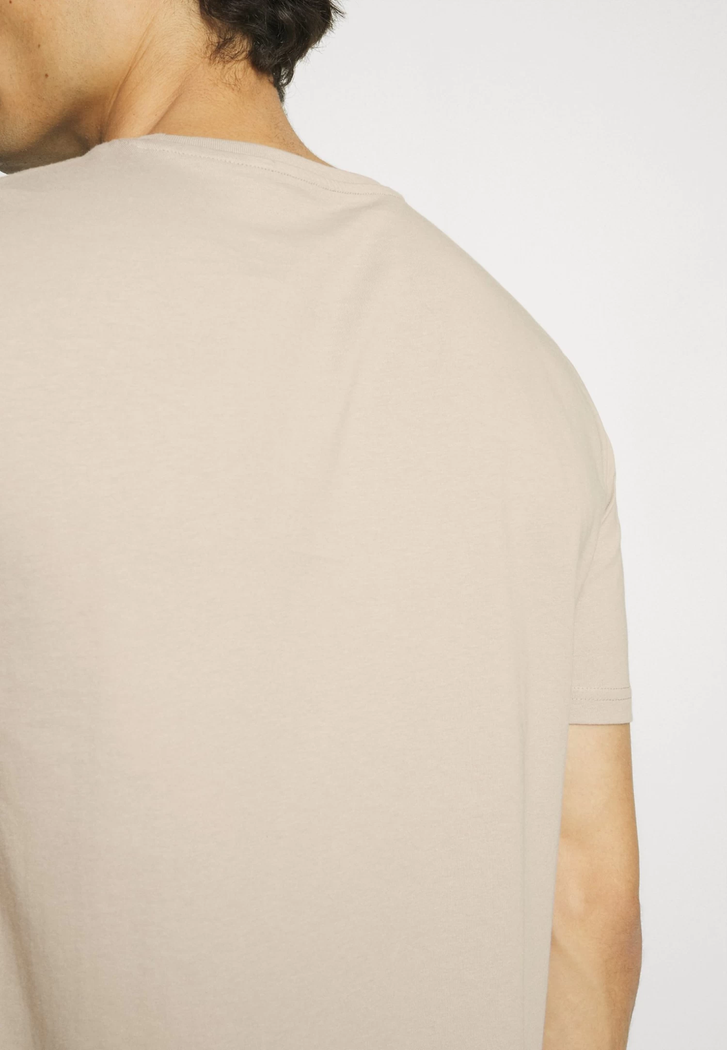 Pier One 5 PackT-Shirt BasicDark Grey/Dark Blue/Olive Uomo T-shirt E Polo PI922O0TV-C12 - immagine 8