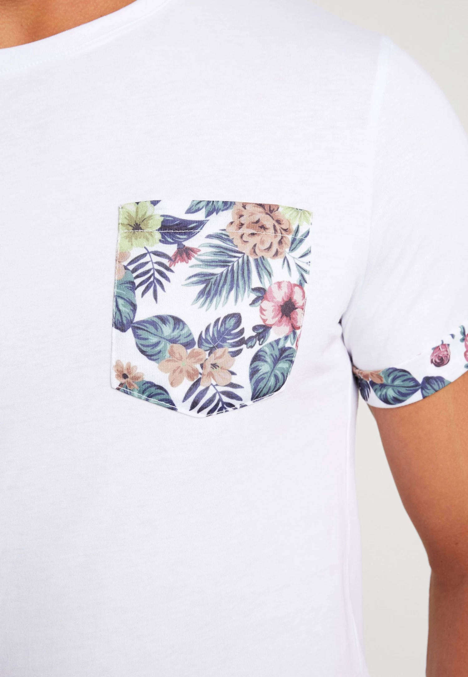 Pier One T-Shirt Con StampaWhite Uomo T-shirt E Polo PI922O0BZ-A11 - immagine 6